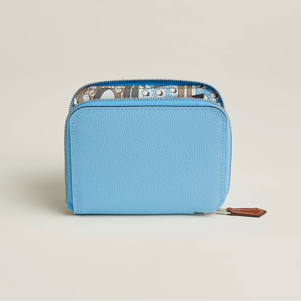 New in box authentic Hermes Silk’In Compact Wallet in Epsom/Celeste